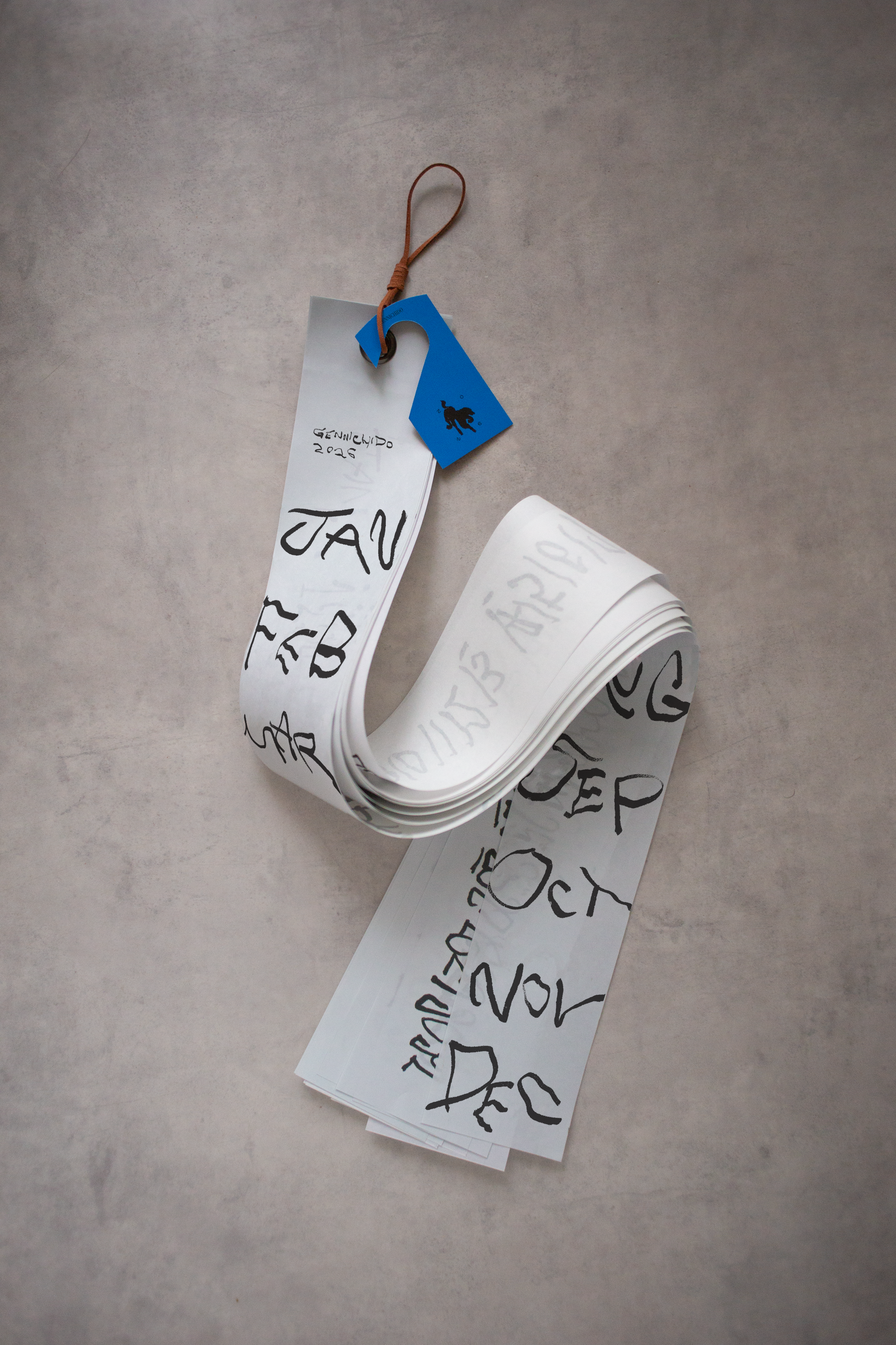 ASTRO ムンビン カレンダー2枚 ムンビン ASTRO 2026 フォトフレーム付き 卓上 カレンダー 韓流